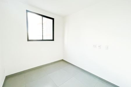 Apartamento para alugar com 43m², 2 quartos e sem vaga