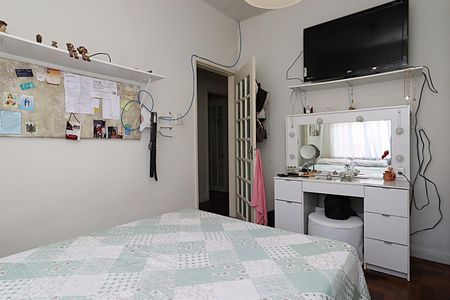 Casa à venda com 300m², 4 quartos e 2 vagas  Suíte 2