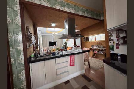 Casa à venda com 200m², 3 quartos e 2 vagasCozinha