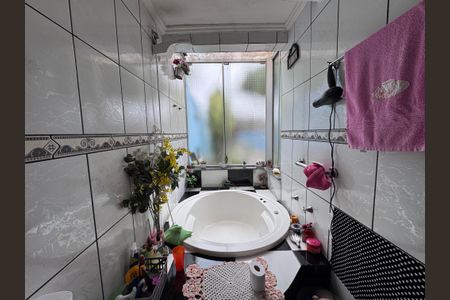 Casa à venda com 200m², 3 quartos e 2 vagasBanheiro da Suíte