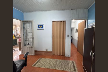 Casa à venda com 200m², 3 quartos e 2 vagasBanheiro