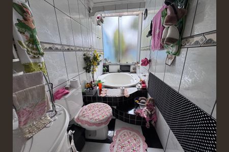 Casa à venda com 200m², 3 quartos e 2 vagasBanheiro da Suíte