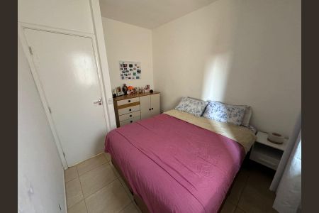 Quarto de casa de condomínio à venda com 2 quartos, 70m² em Santa Maria, Osasco
