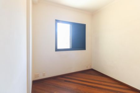 Apartamento à venda com 138m², 3 quartos e 3 vagasQuarto 2