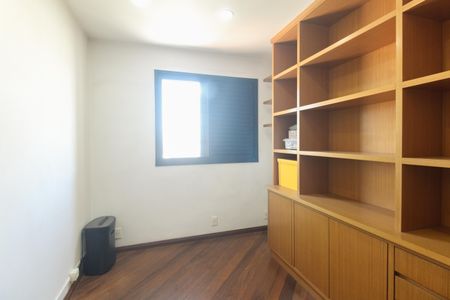Apartamento à venda com 138m², 3 quartos e 3 vagasQuarto 1