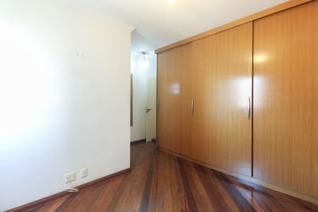 Apartamento à venda com 138m², 3 quartos e 3 vagasSuíte 