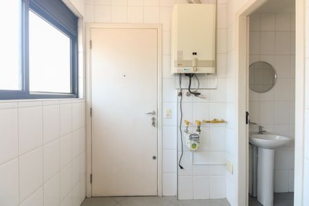 Apartamento à venda com 138m², 3 quartos e 3 vagasÁrea de Serviço 