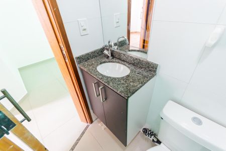 Apartamento à venda com 43m², 2 quartos e 1 vagaBanheiro Social