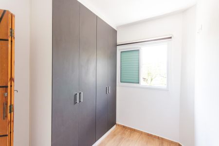 Quarto 1 de apartamento à venda com 2 quartos, 42m² em Parque Capuava, Santo André