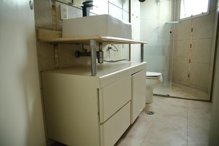 Apartamento à venda com 182m², 3 quartos e 2 vagasBanheiro