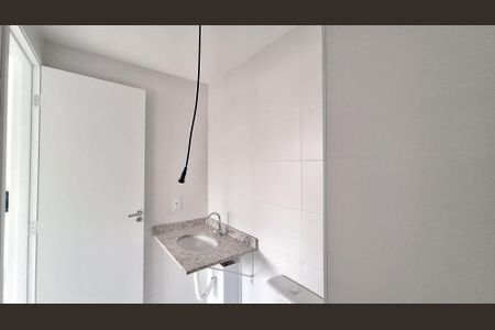 Banheiro de apartamento à venda com 1 quarto, 24m² em Pompeia, São Paulo