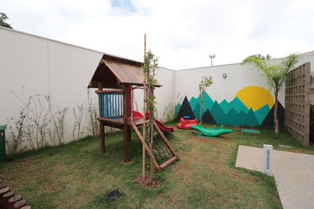 Apartamento para alugar com 35m², 2 quartos e sem vagaÁrea comum - Playground