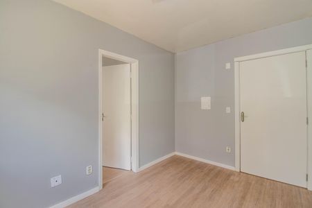 Sala de apartamento à venda com 1 quarto, 36m² em Humaitá, Porto Alegre