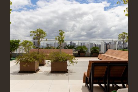 Apartamento para alugar com 32m², 1 quarto e sem vaga Apartamento para alugar com 32m², 1 quarto e sem vagaSky Lounge