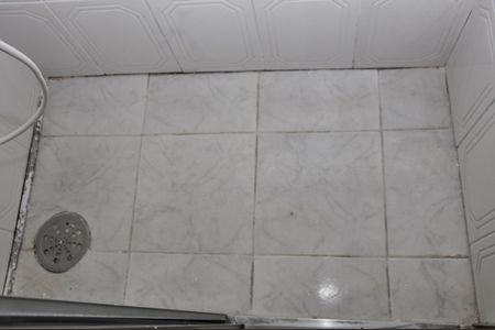 Apartamento à venda com 50m², 2 quartos e 1 vagaDetalhe - Banheiro Social