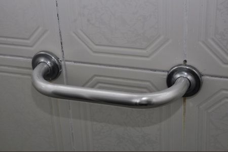 Apartamento à venda com 50m², 2 quartos e 1 vagaDetalhe - Banheiro Social