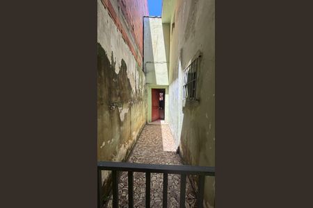 Casa à venda com 173m², 2 quartos e 2 vagas Casa à venda com 173m², 2 quartos e 2 vagasQuintal