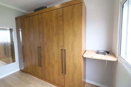 Quarto 2 de apartamento para alugar com 2 quartos, 49m² em Jaguaribe, Osasco