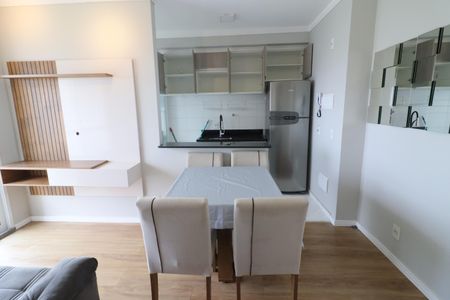 Sala de apartamento para alugar com 2 quartos, 49m² em Jaguaribe, Osasco