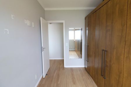 Quarto 2 de apartamento para alugar com 2 quartos, 49m² em Jaguaribe, Osasco