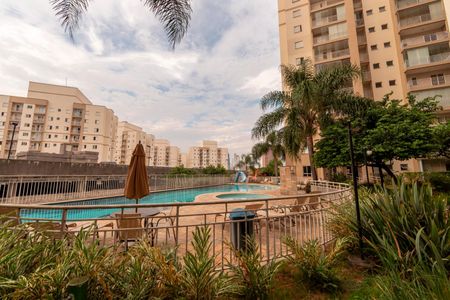 Apartamento para alugar com 72m², 2 quartos e 1 vaga Apartamento para alugar com 72m², 2 quartos e 1 vagaÁrea comum - Piscina