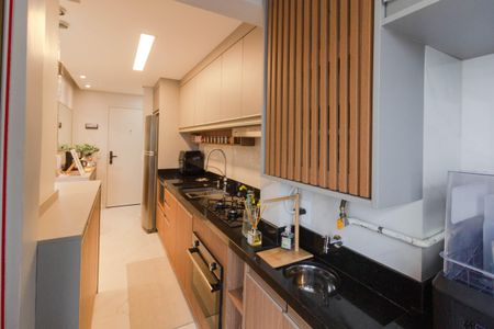 Apartamento à venda com 43m², 2 quartos e 1 vaga Apartamento à venda com 43m², 2 quartos e 1 vagaCozinha e Área de Serviço