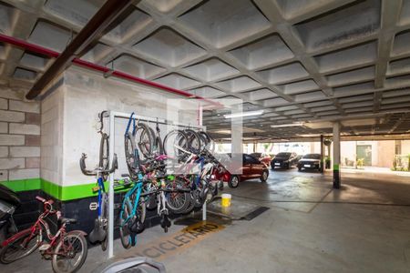 Apartamento à venda com 43m², 2 quartos e 1 vaga Apartamento à venda com 43m², 2 quartos e 1 vagaÁrea comum - Bicicletário