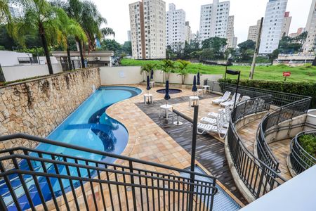 Apartamento para alugar com 98m², 3 quartos e 1 vagaÁrea comum - Piscina