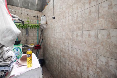 Casa de condomínio à venda com 75m², 2 quartos e 1 vagaÁrea de serviço