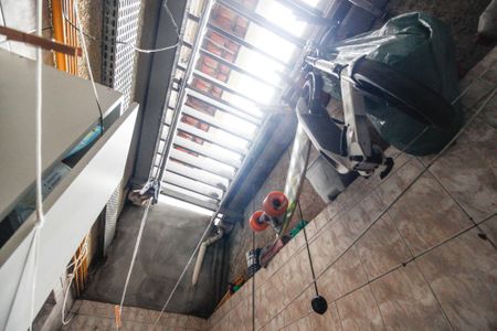 Casa de condomínio à venda com 75m², 2 quartos e 1 vagaÁrea de serviço