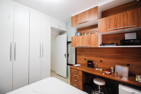 Casa de condomínio à venda com 75m², 2 quartos e 1 vagaQuarto 2