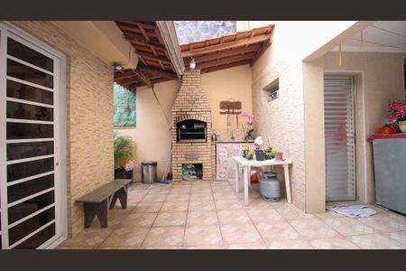 Casa à venda com 250m², 5 quartos e 3 vagas Casa à venda com 250m², 5 quartos e 3 vagasChurrasqueira