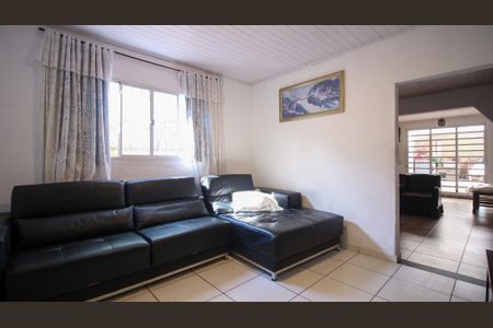 Casa à venda com 250m², 5 quartos e 3 vagas Casa à venda com 250m², 5 quartos e 3 vagasSala 1