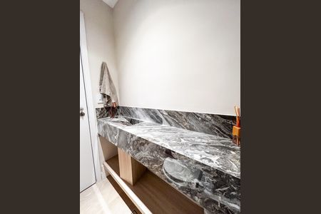 Apartamento à venda com 87m², 2 quartos e 2 vagasLavabo