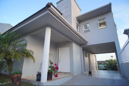 Casa para alugar com 241m², 3 quartos e 2 vagasGaragem