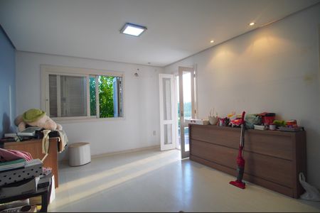 Casa para alugar com 241m², 3 quartos e 2 vagasSuíte 2