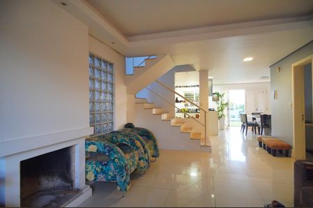 Sala de casa para alugar com 3 quartos, 241m² em Hamburgo Velho, Novo Hamburgo