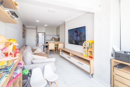 Apartamento à venda com 61m², 2 quartos e 1 vaga Apartamento à venda com 61m², 2 quartos e 1 vagaVaranda