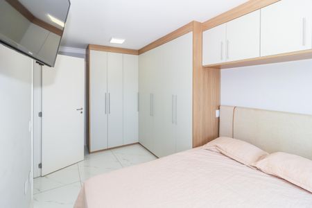 Apartamento à venda com 61m², 2 quartos e 1 vaga Apartamento à venda com 61m², 2 quartos e 1 vagaSuíte