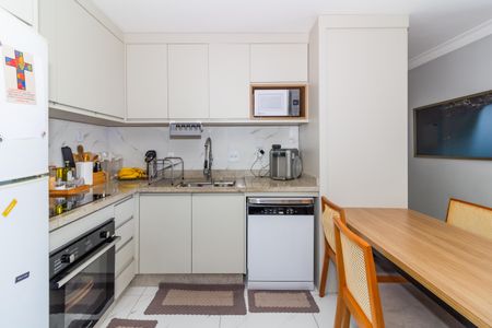 Apartamento à venda com 61m², 2 quartos e 1 vaga Apartamento à venda com 61m², 2 quartos e 1 vagaCozinha