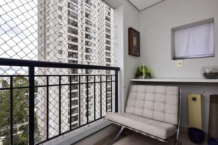 Varanda de apartamento à venda com 2 quartos, 64m² em Vila Suzana, São Paulo