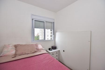 Quarto de apartamento à venda com 2 quartos, 64m² em Vila Suzana, São Paulo