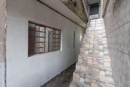 Casa para alugar com 45m², 1 quarto e sem vagaEscada