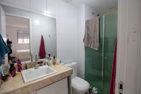 Apartamento à venda com 58m², 2 quartos e 1 vagaBanheiro do Quarto 2