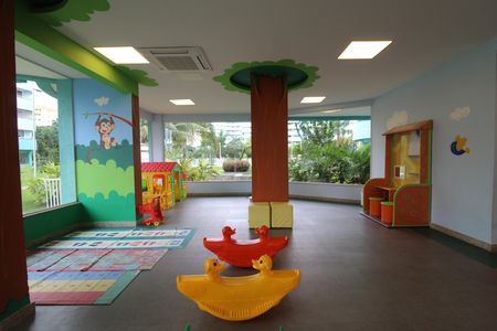 Apartamento à venda com 78m², 2 quartos e 1 vagaÁrea comum - Playground