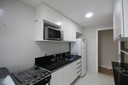 Apartamento à venda com 78m², 2 quartos e 1 vagaCozinha