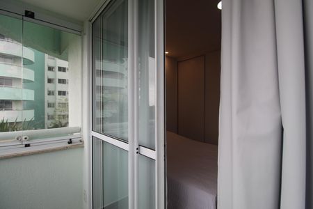 Apartamento à venda com 78m², 2 quartos e 1 vagaVaranda da Suíte 2
