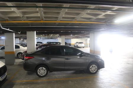 Apartamento para alugar com 65m², 2 quartos e 2 vagasGaragem