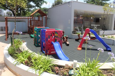 Apartamento para alugar com 65m², 2 quartos e 2 vagasÁrea comum - Playground