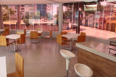 Apartamento para alugar com 65m², 2 quartos e 2 vagasÁrea comum - Salão de festas